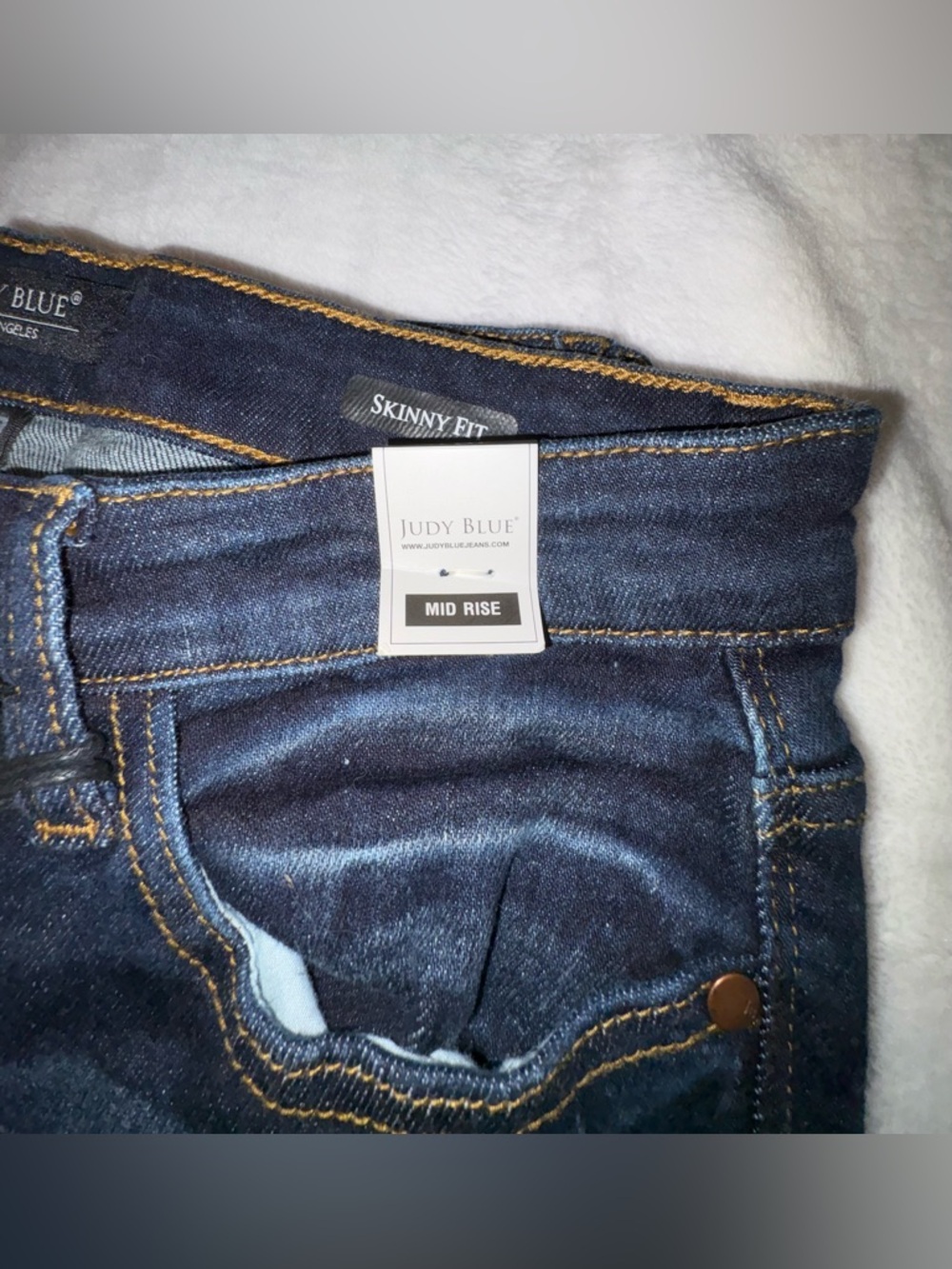 Judy Blue Dark Indigo Mid-Rise Skinny Jeans - Picture 5 of 6
